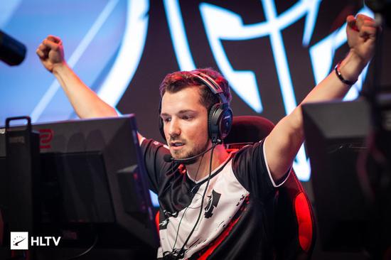 LOL手游马年皮肤抽奖活动攻略